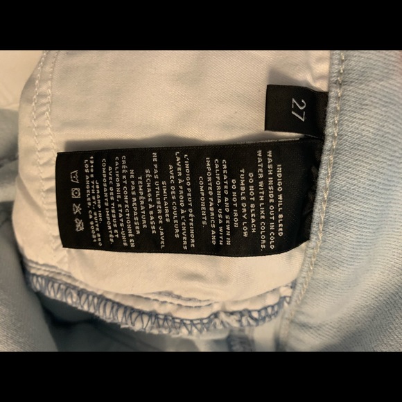 HOST PICK 🎉JBRAND NWT LOVESTORY FLARE JEANS 27👖 - Picture 12 of 13